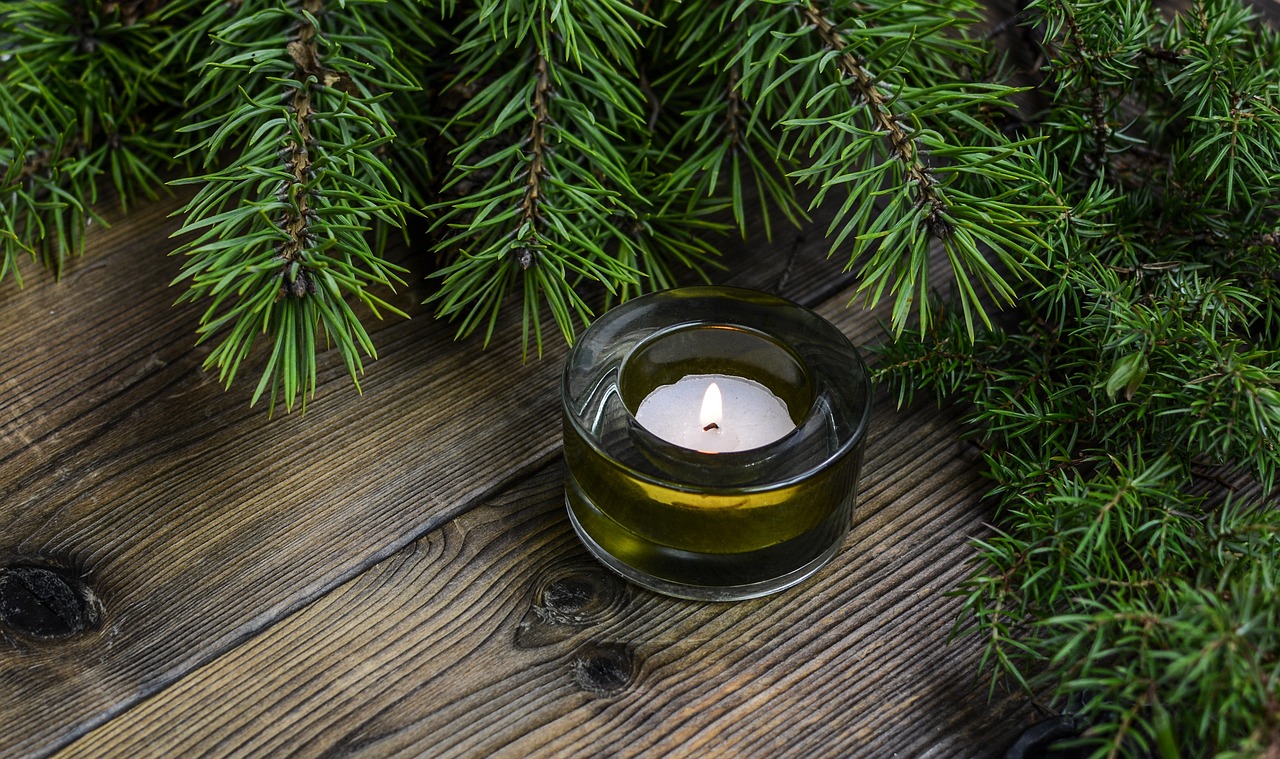The Christmas Candle, By Lavish Scents.